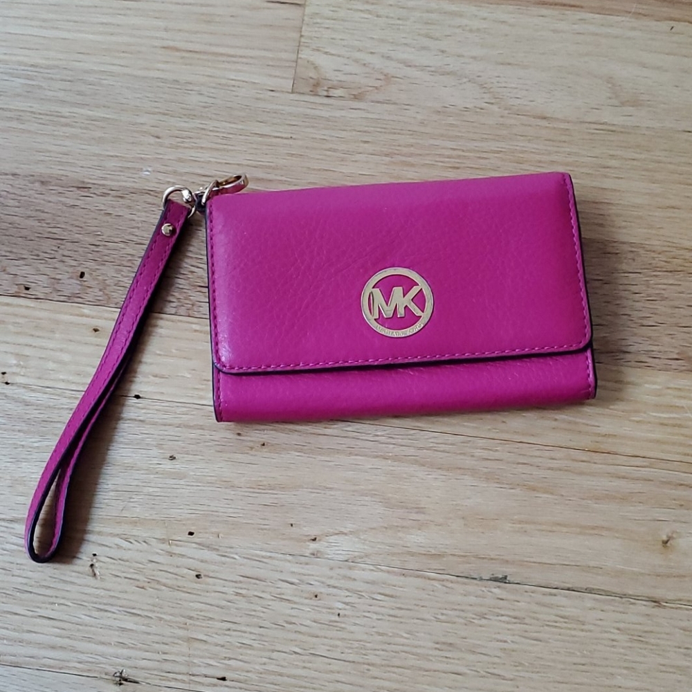 Fushia Michael Kors Wallet